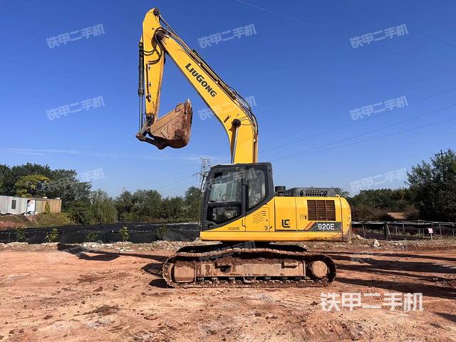 柳工CLG920E挖掘机