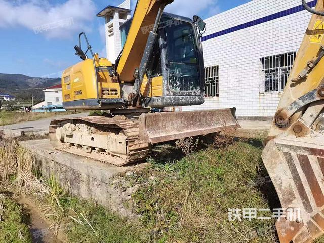 徐工XE75DA挖掘机