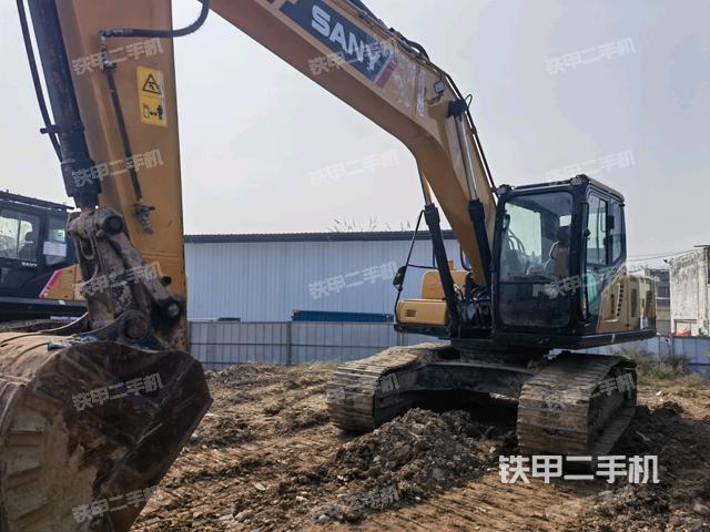 三一重工SY200C挖掘机