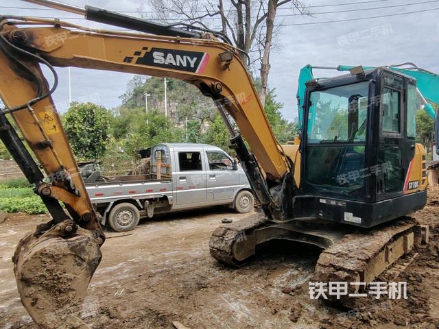 三一重工SY55C挖掘机