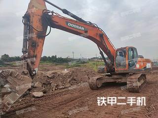 重庆斗山DX340LC-9C挖掘机实拍图片