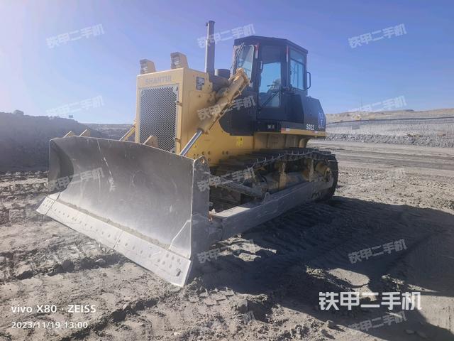 山推SD22推土机