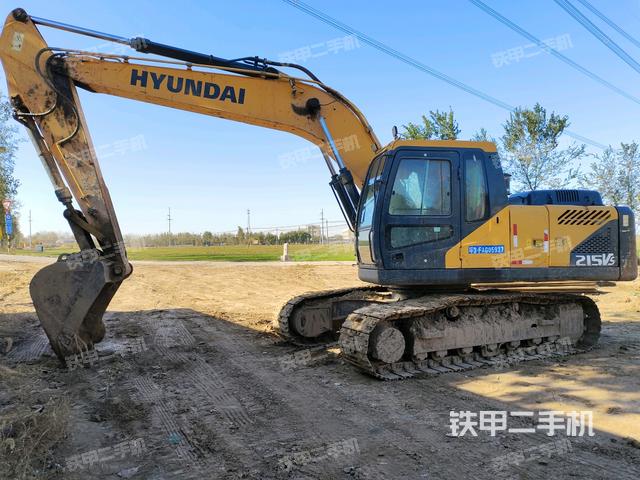 现代R215VS挖掘机