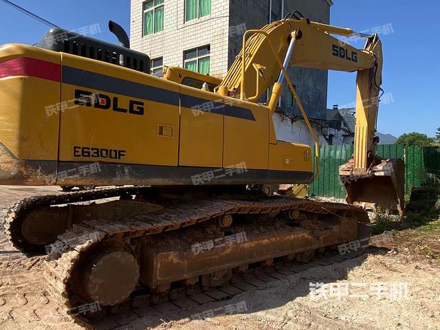 整机右后45°（整机外观）