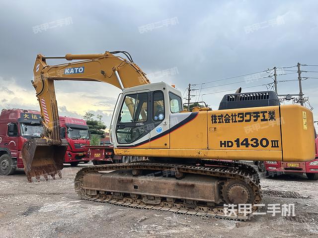 加藤HD1430III挖掘机