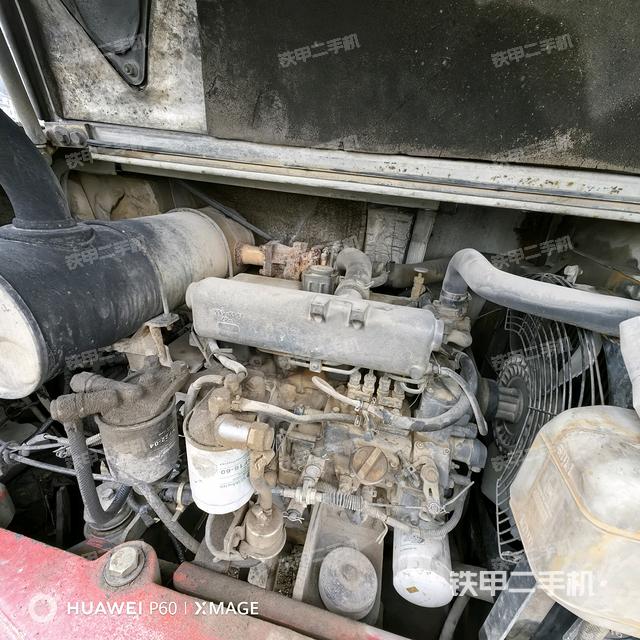 发动机室(上车部件) 发动机室(上车部件)