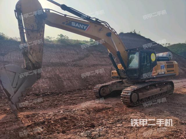 三一重工SY375H挖掘机