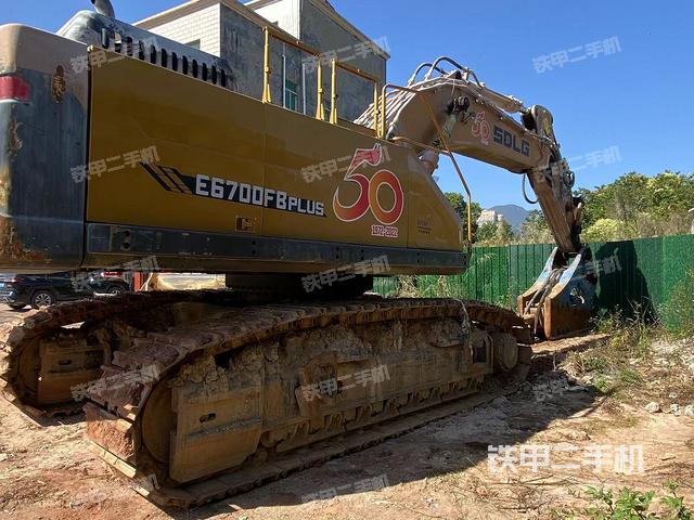 整机右后45°（整机外观）