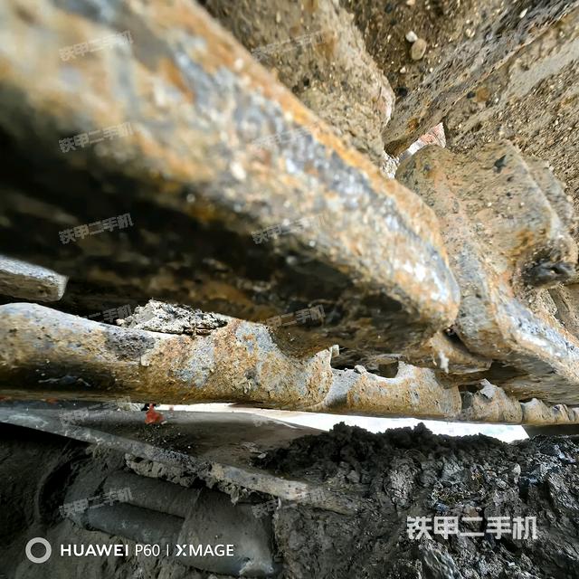 左侧行走马达盖板(行走机构) 左侧行走马达盖板(行走机构)