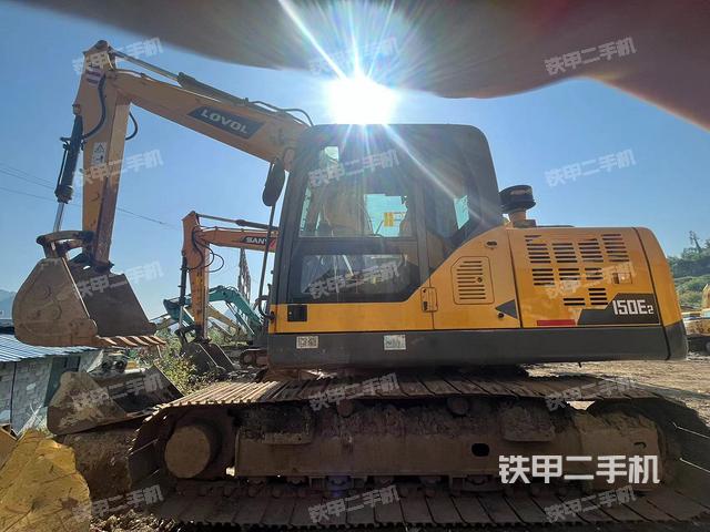 雷沃重工FR170E挖掘机