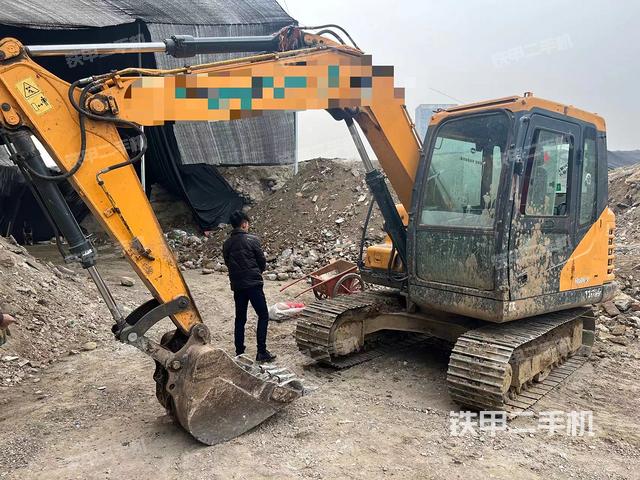 现代R75VS挖掘机