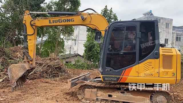 柳工CLG9075E挖掘机