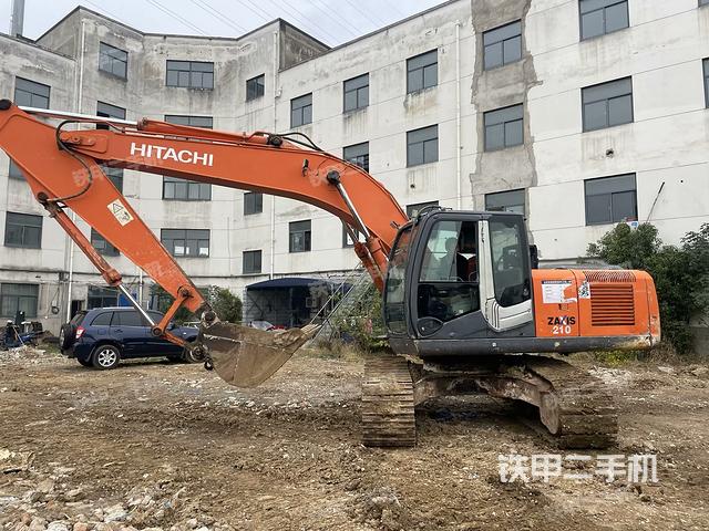 日立ZX200-3挖掘机