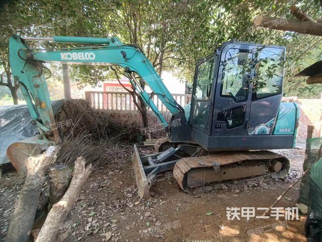 神钢SK60-10挖掘机