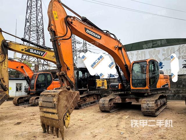 斗山DX215-9CN ACE挖掘机