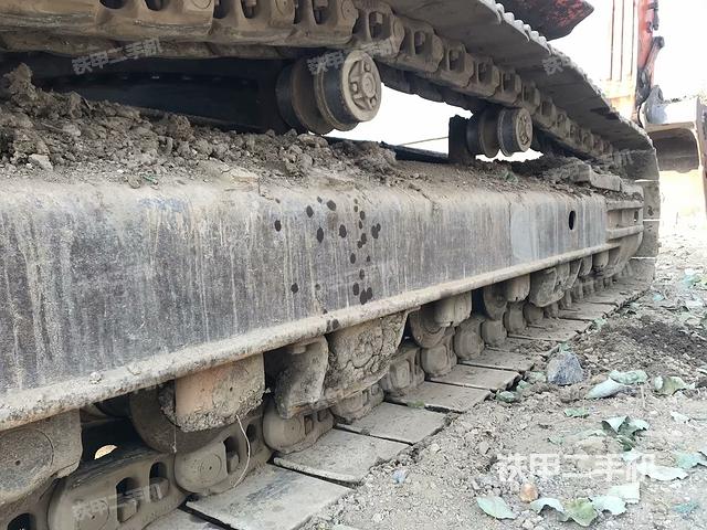 單側(cè)履帶整體（整機外觀）