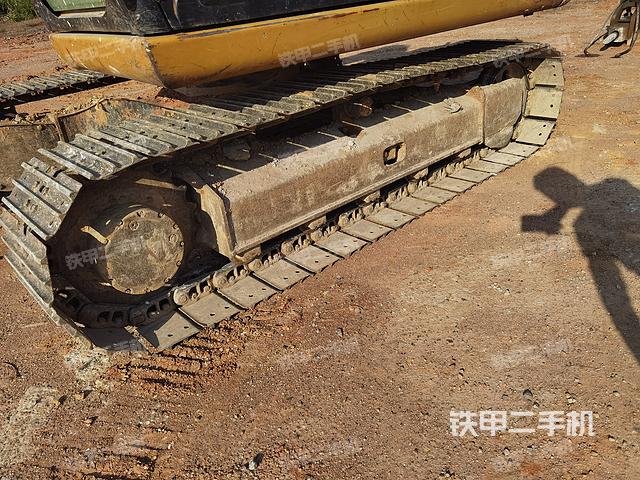 单侧履带整体（整机外观）