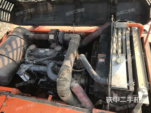 發(fā)動機整體俯視（整機外觀）