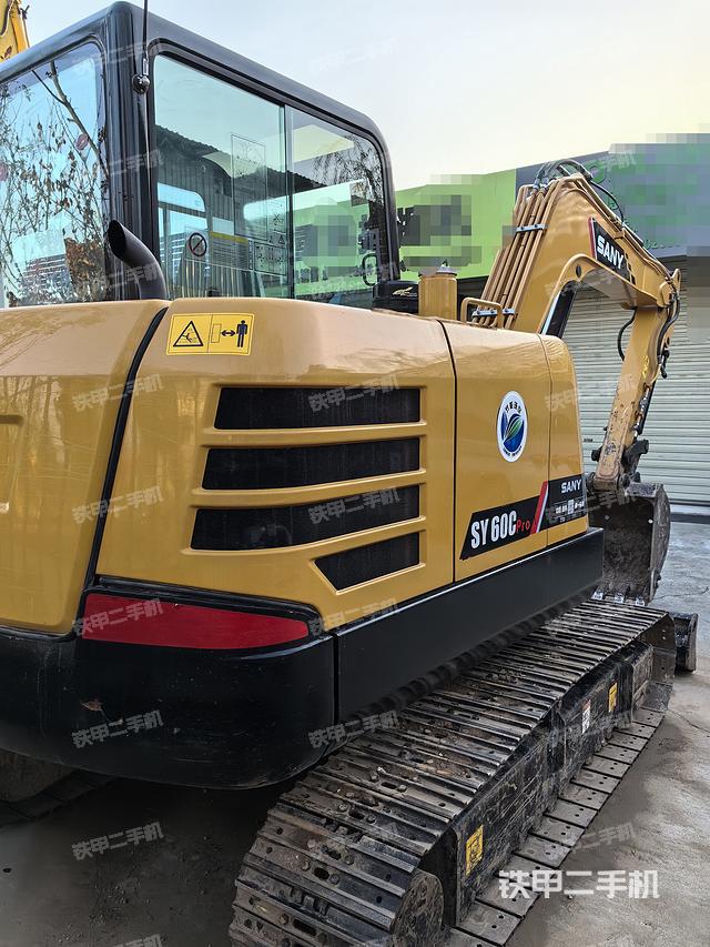 整机右后45°（整机外观）