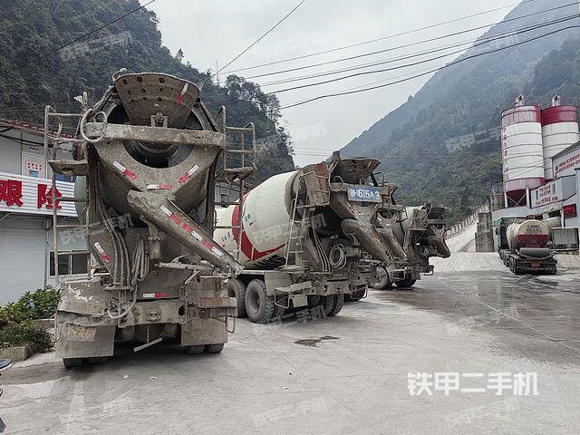 整機(jī)右后45°(設(shè)備外觀及核心部件) 整機(jī)右后45°(設(shè)備外觀及核心部件)