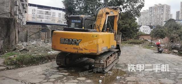 整機右后45°（整機外觀）