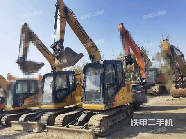柳工CLG9075E挖掘机