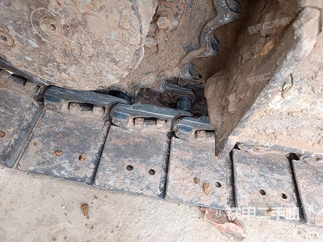 單側(cè)履帶整體（整機外觀）