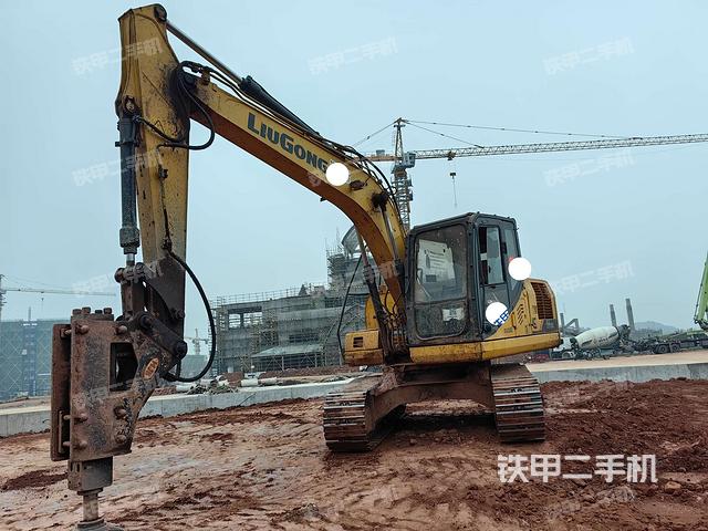 柳工CLG913E挖掘机