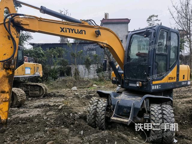 新源XYB75W-9挖掘机