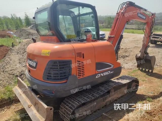 整機(jī)右后45°（整機(jī)外觀）