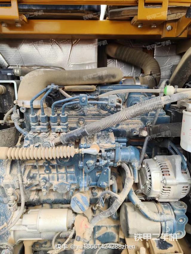 發(fā)動(dòng)機(jī)整體俯視（整機(jī)外觀）