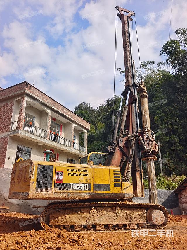 整機(jī)左側(cè)（設(shè)備外觀及核心部件）