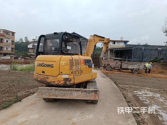 整機右后45°（整機外觀）