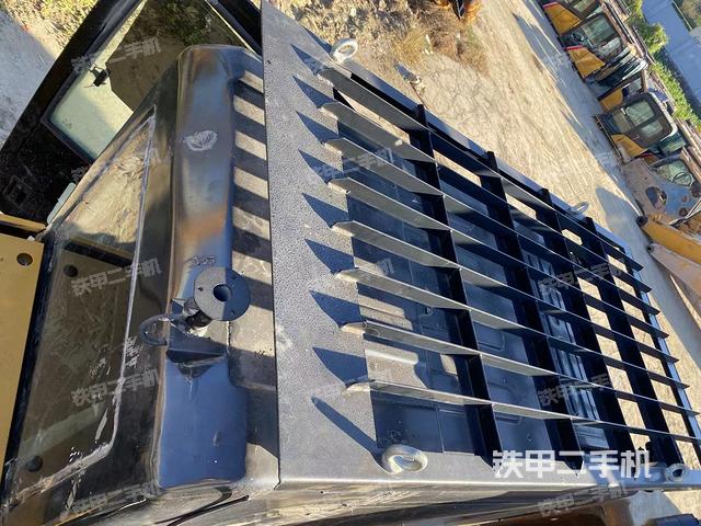 駕駛室頂部（整機(jī)外觀）