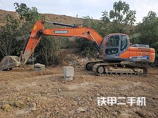 江西-鹰潭市二手斗山DX215-9C挖掘机实拍照片