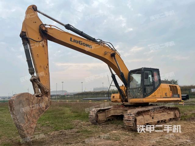 柳工CLG933E挖掘机