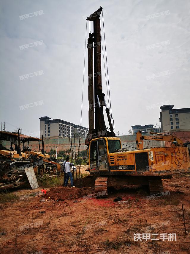 整機(jī)右后45°（設(shè)備外觀及核心部件）