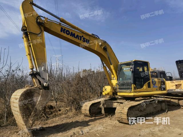 小松PC200LC-8M0挖掘机