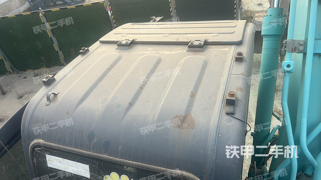 駕駛室頂部（整機(jī)外觀）