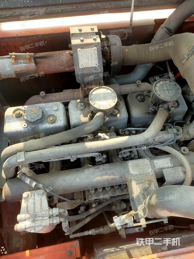 發(fā)動(dòng)機(jī)整體俯視（整機(jī)外觀）