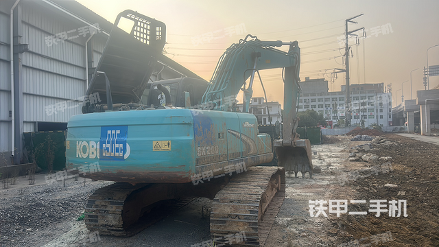 整機(jī)右后45°（整機(jī)外觀）