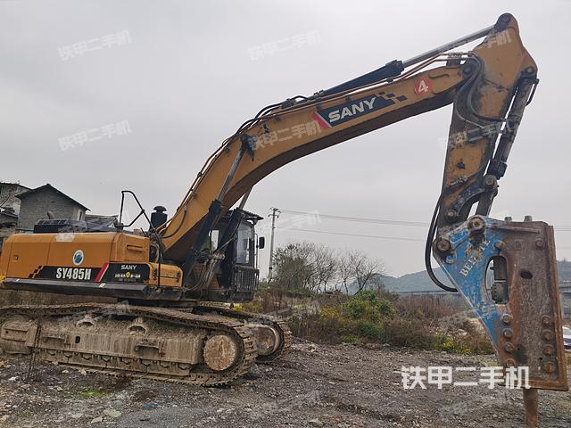 整機右后45°(整機外觀) 整機右后45°(整機外觀)