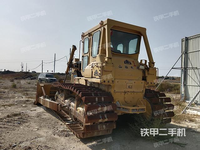 整機(jī)右側(cè)（設(shè)備外觀及核心部件）