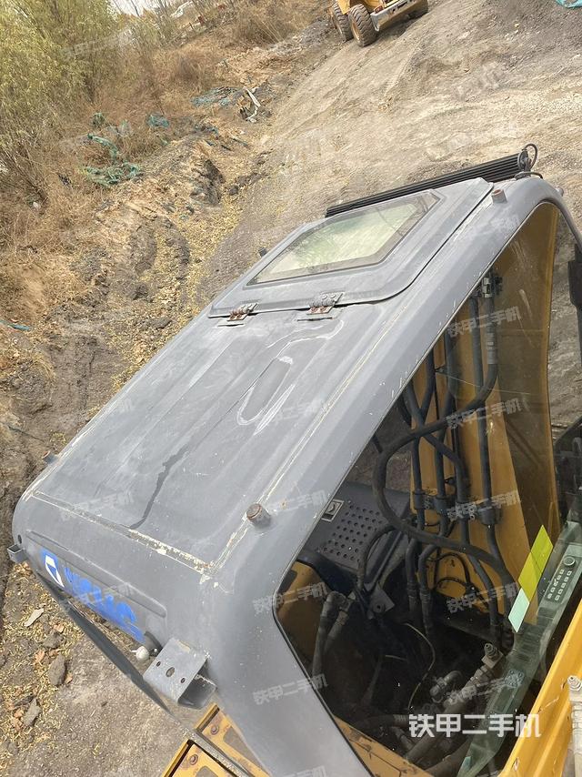 駕駛室頂部（整機(jī)外觀）