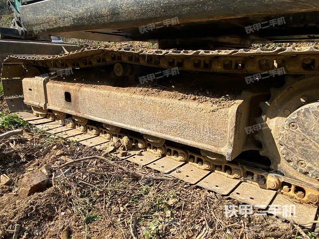 單側(cè)履帶整體（整機(jī)外觀）