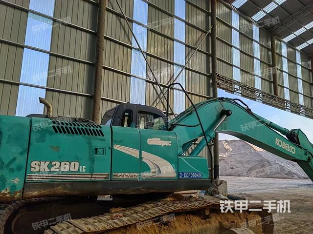 整機右后45°（整機外觀）