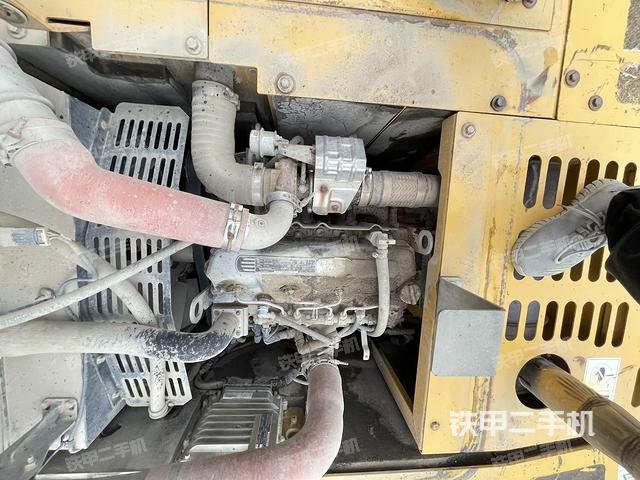 發(fā)動(dòng)機(jī)整體俯視（整機(jī)外觀）