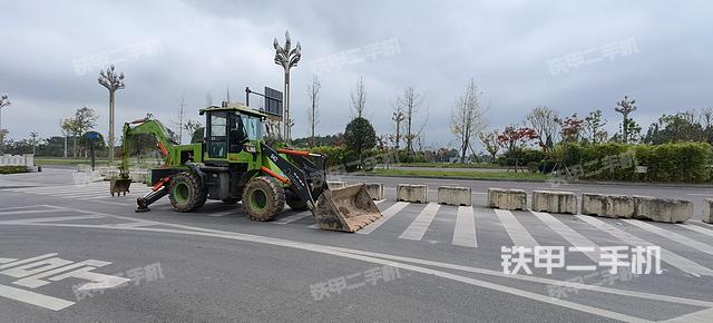 整機(jī)左側(cè)（設(shè)備外觀及核心部件）