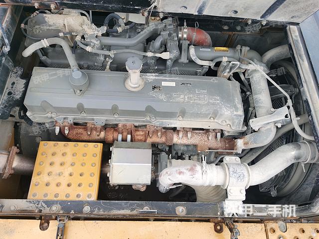 發(fā)動機整體俯視(整機外觀) 發(fā)動機整體俯視(整機外觀)