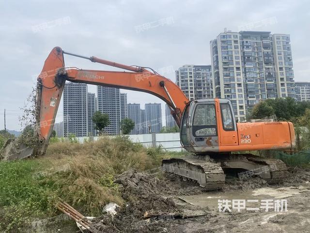 日立ZX230HHE挖掘机